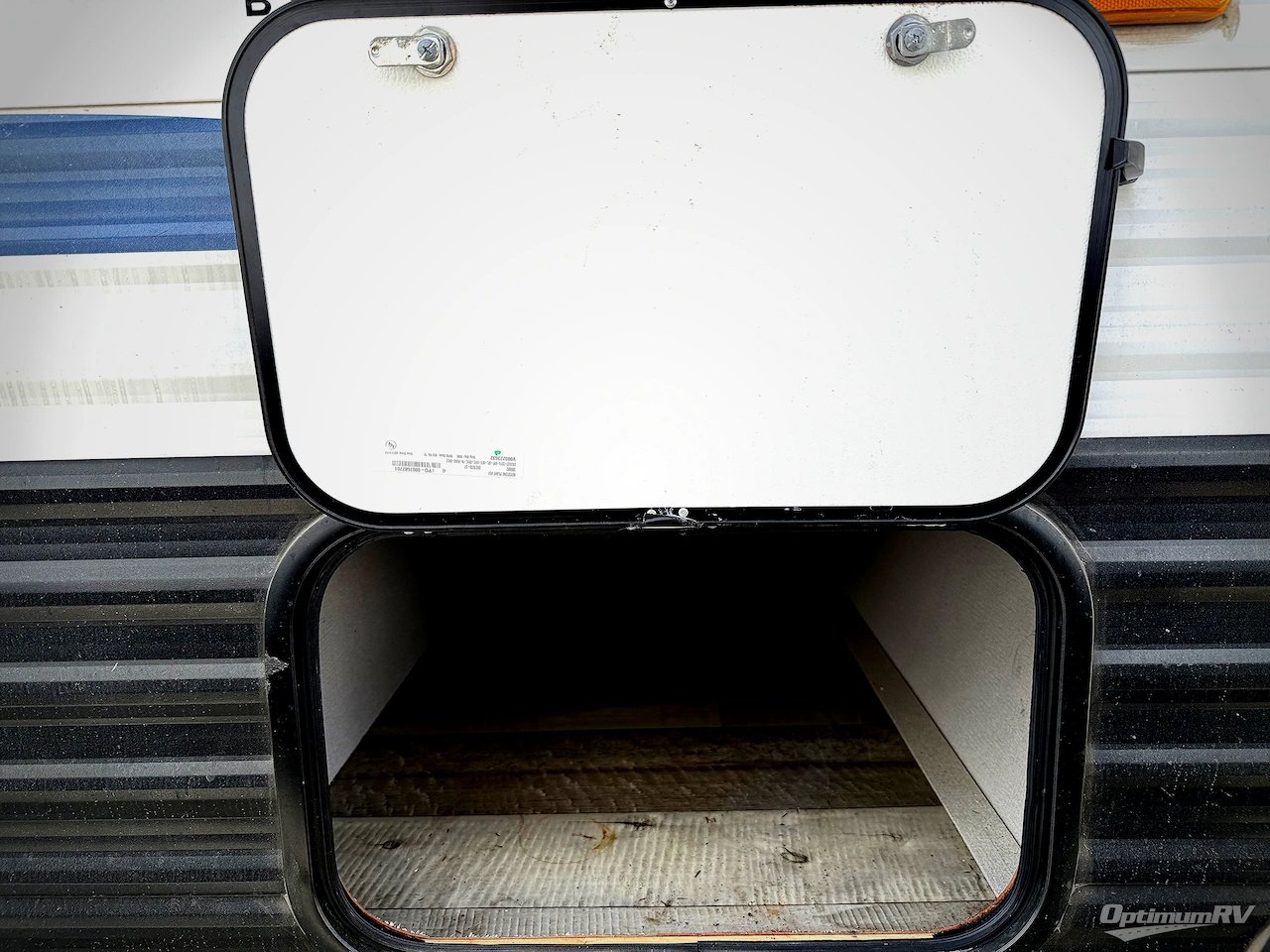 2022 Keystone Springdale Mini 1760BH Photo 12