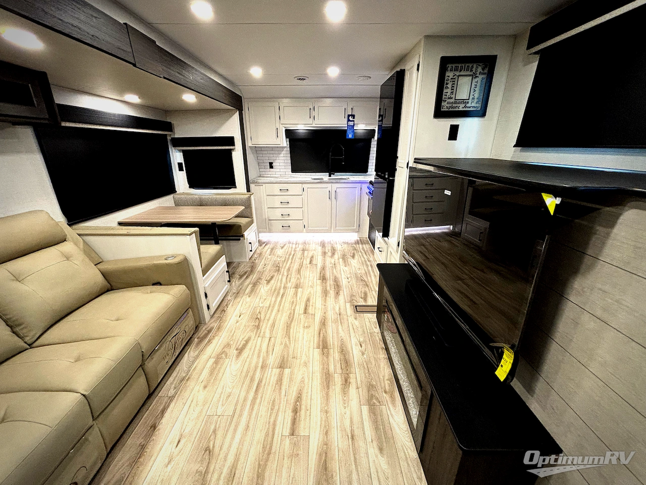 2026 Venture SportTrek ST302VFK Photo 5