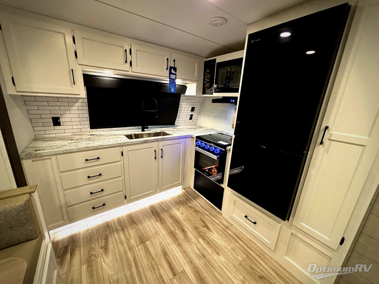 2026 Venture SportTrek ST302VFK Photo 6