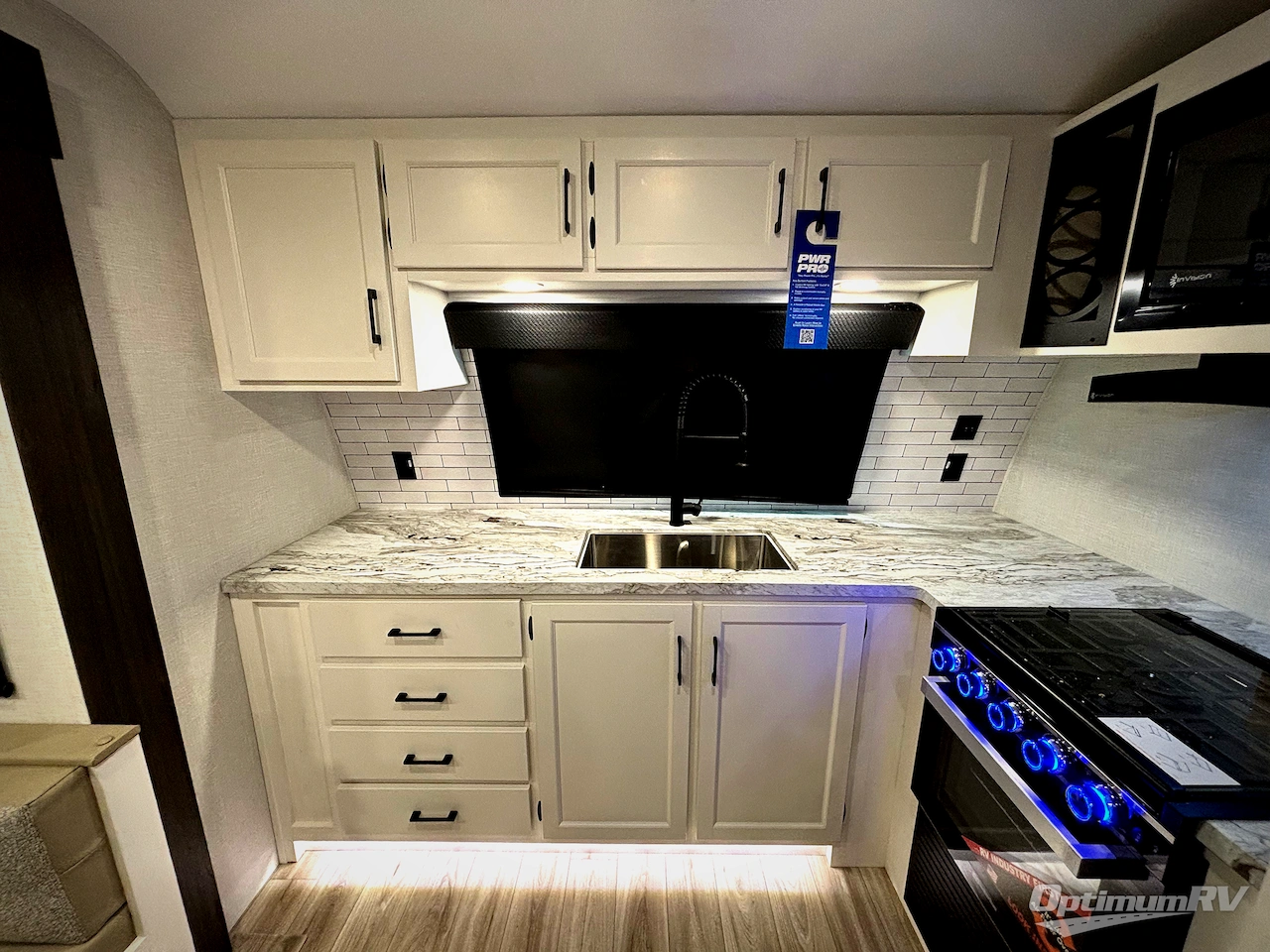 2026 Venture SportTrek ST302VFK Photo 8