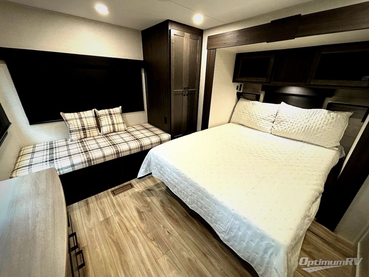 2026 Venture SportTrek ST302VFK Photo 16