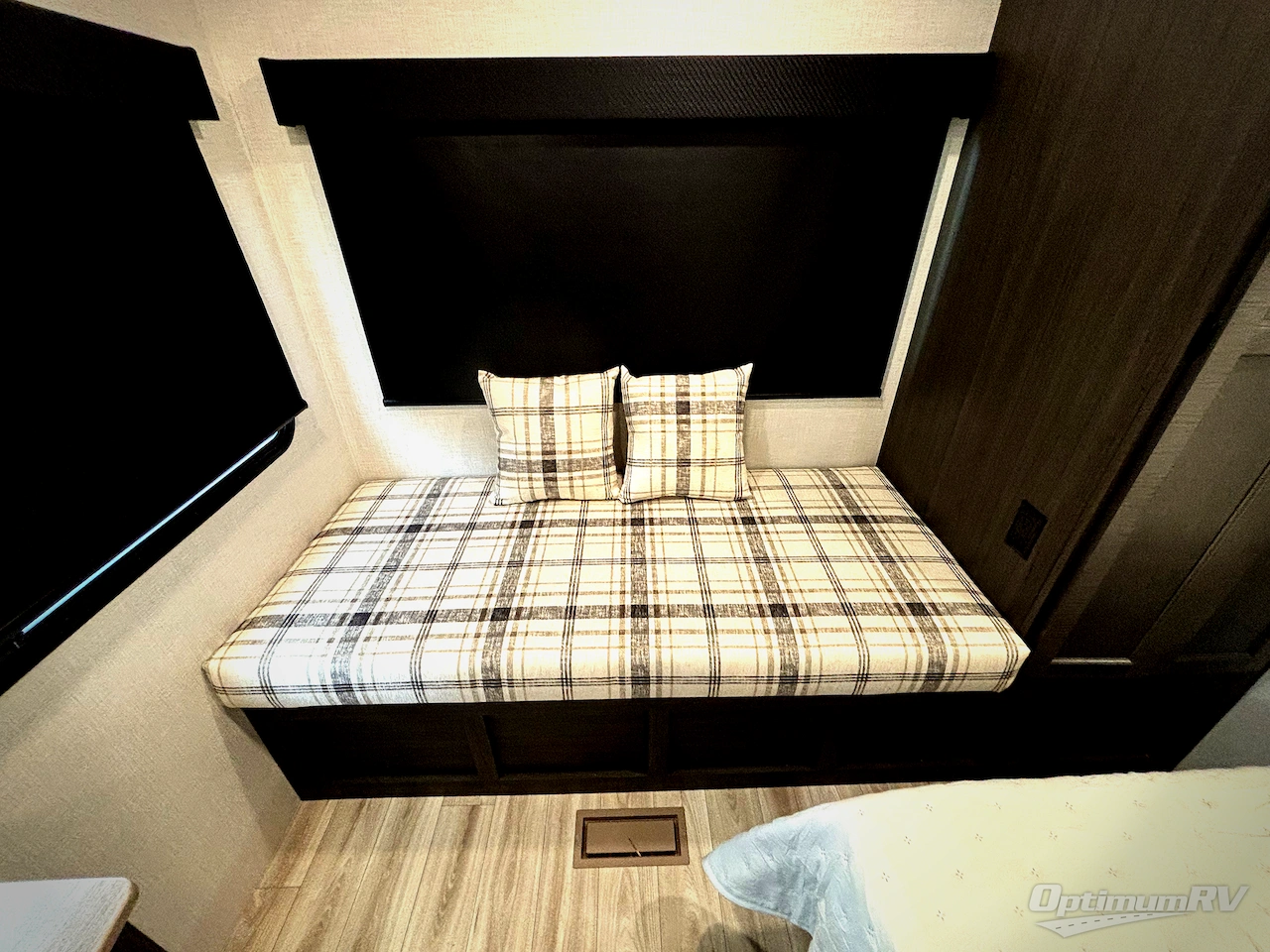 2026 Venture SportTrek ST302VFK Photo 22