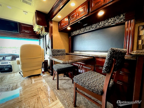 2018 Fleetwood Discovery 39F RV Photo 2