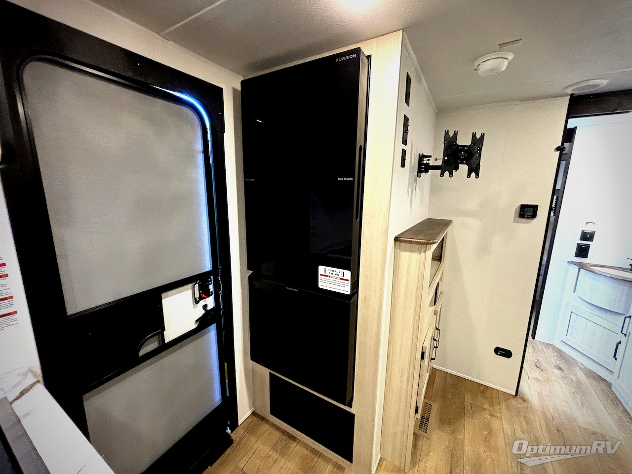 2026 Forest River Puma Camping Edition 211FKCE Photo 8