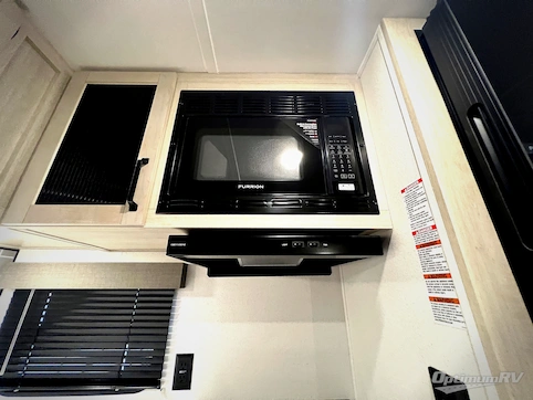 2026 Palomino Puma 337BH RV Photo 2