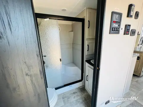 2024 Palomino Puma Destination 402LFT RV Photo 4