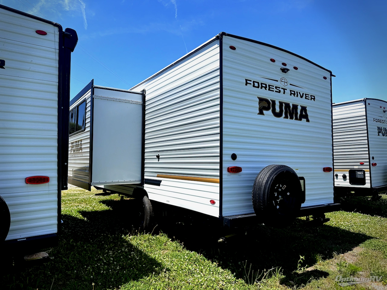2027 Forest River Puma Camping Edition 18BHCE Photo 3