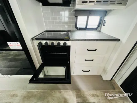 2024 Palomino Puma 31RLQS RV Photo 4