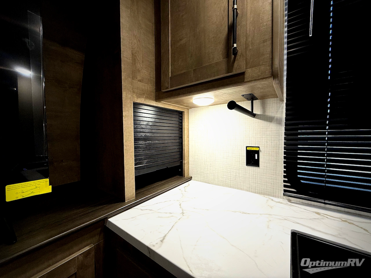 2026 Keystone Springdale 29HAVEN Photo 11