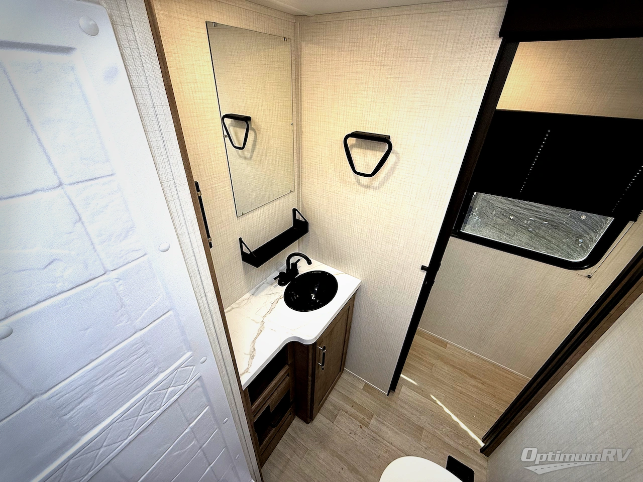 2026 Keystone Springdale 31SUNROOM Photo 19