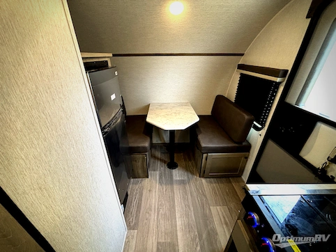 2026 Sunset Park SunRay 149 RV Photo 2