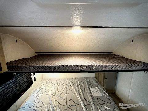 2026 Sunset Park Sun Lite 16BH RV Photo 3