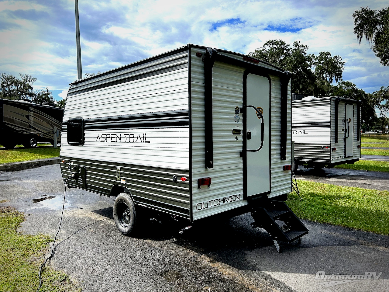 2026 Dutchmen Aspen Trail Mini 13FB Photo 3