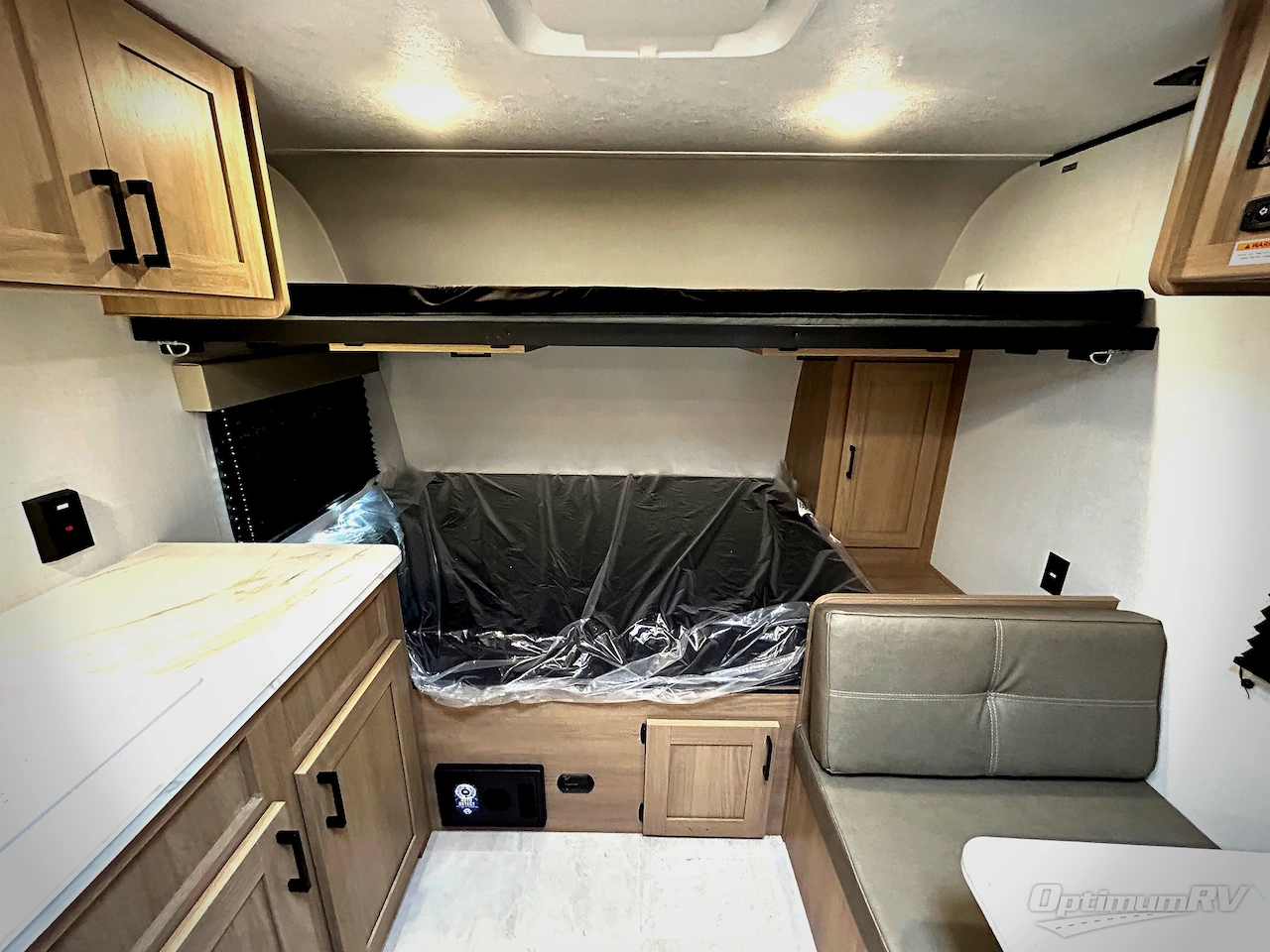 2026 Dutchmen Aspen Trail Mini 13FB Photo 9