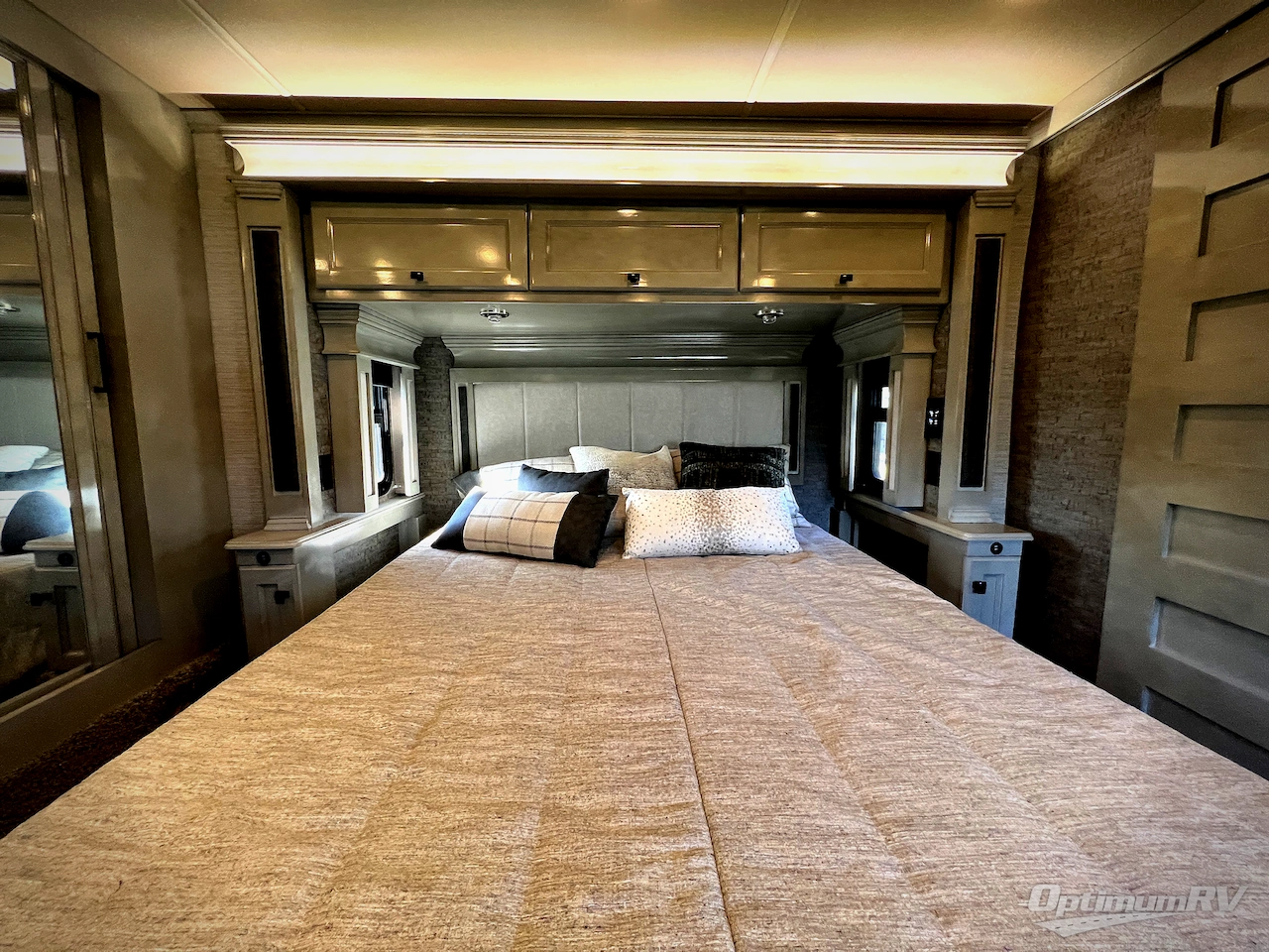 2020 Tiffin Allegro Breeze 33 BR Photo 17