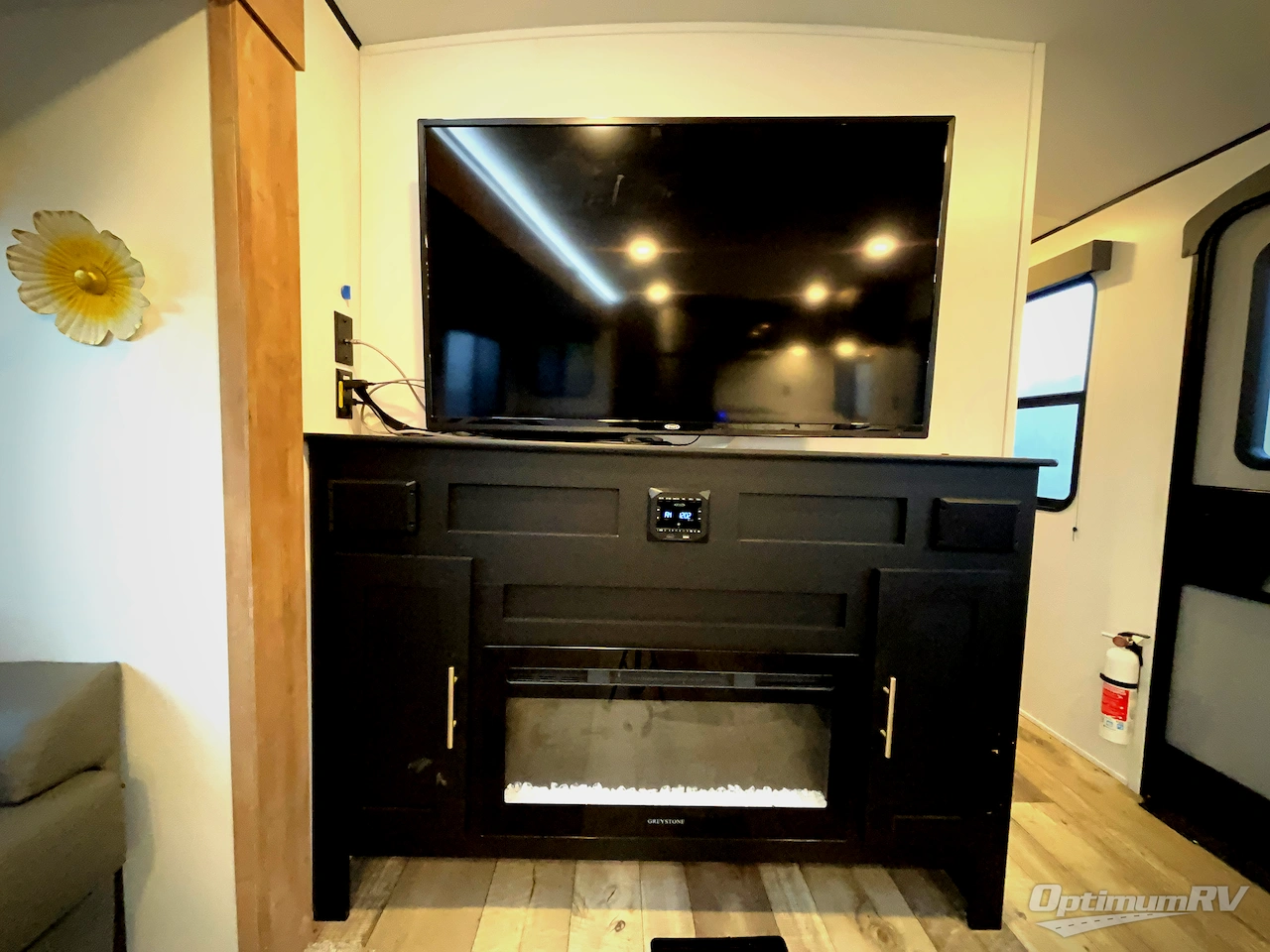 2023 Keystone Springdale 293RK Photo 6