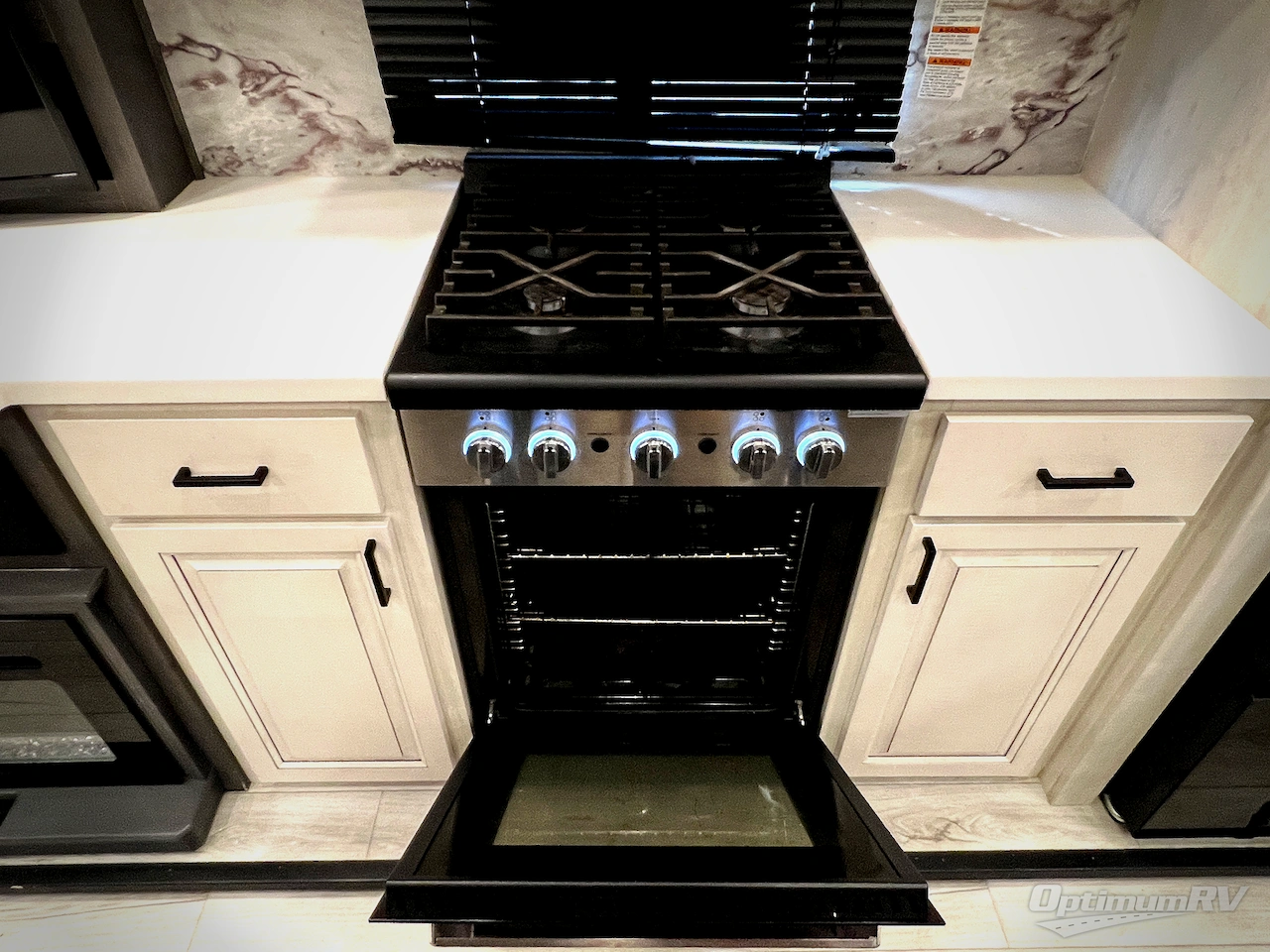 2023 East To West Ahara 325RL Photo 20