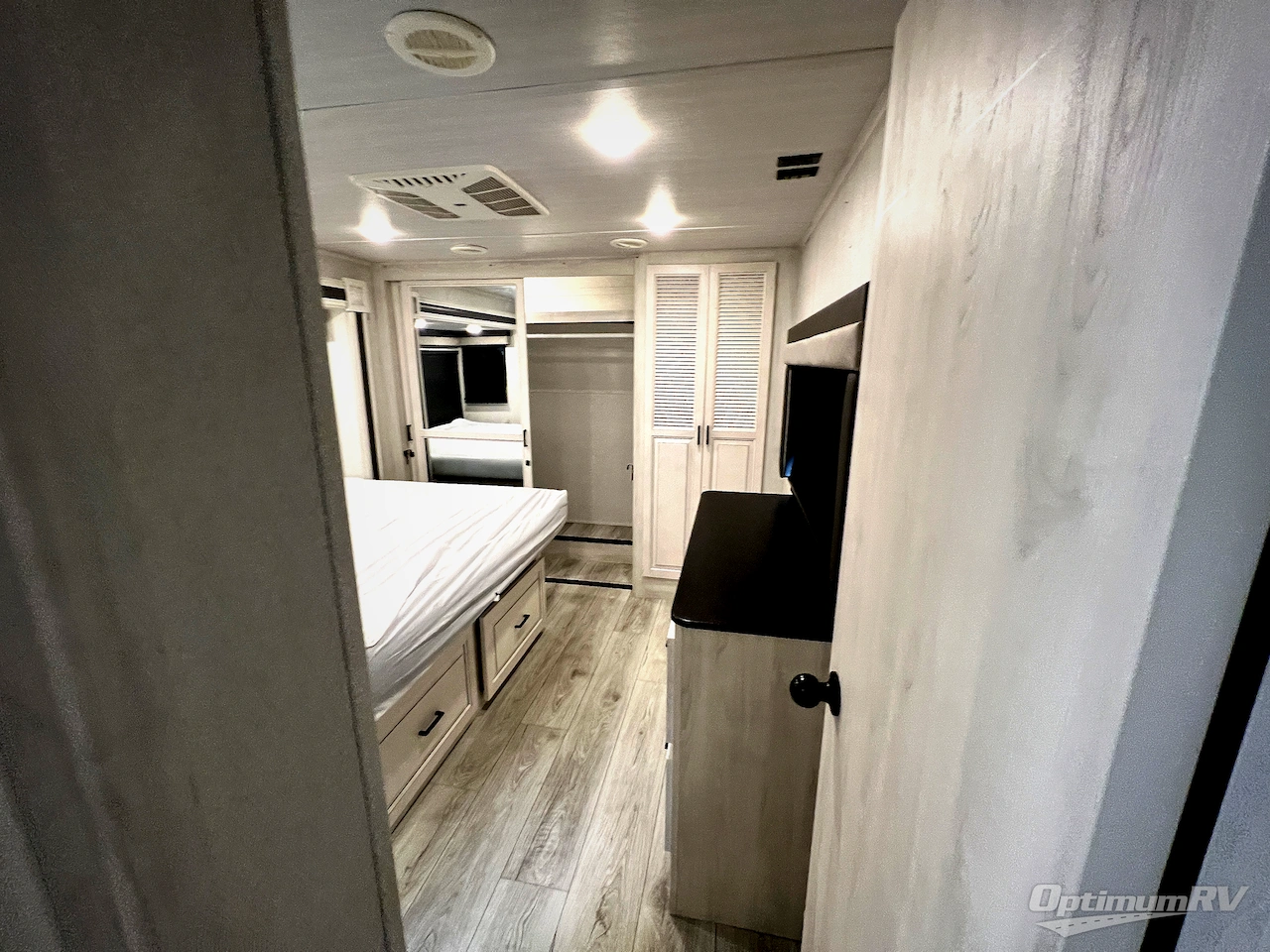 2023 East To West Ahara 325RL Photo 28