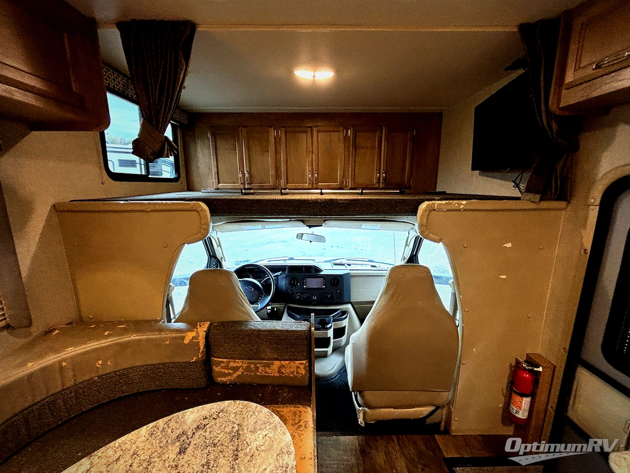 2017 Gulf Stream Conquest Class C 6237 Photo 8
