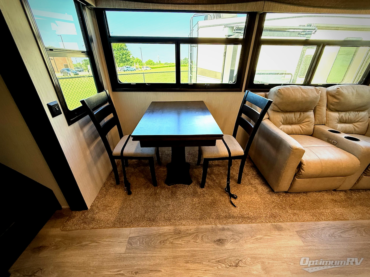 2021 Forest River Cedar Creek Silverback 35LFT Photo 5