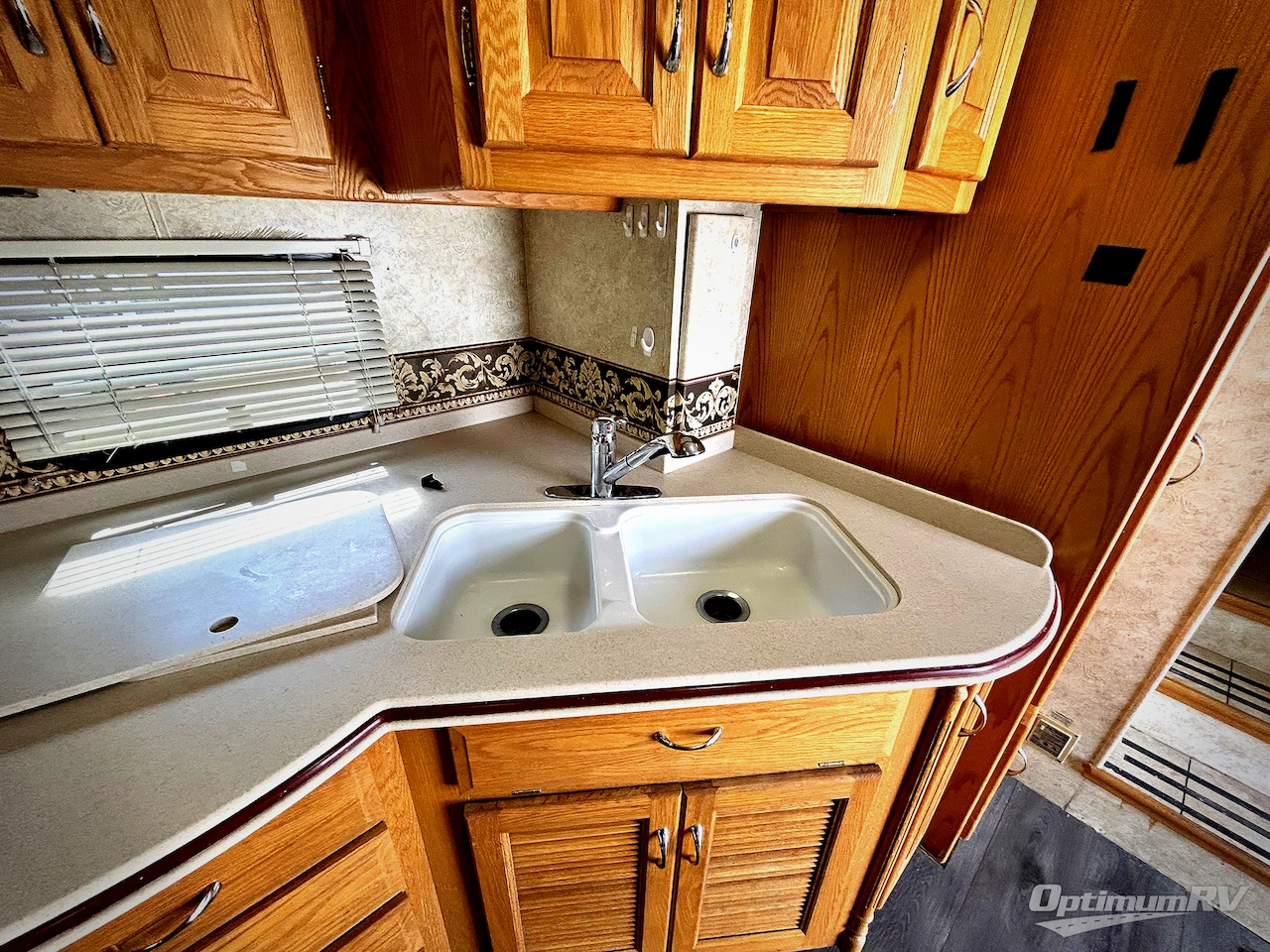 2005 Newmar Mountain Aire 36BSKS Photo 8