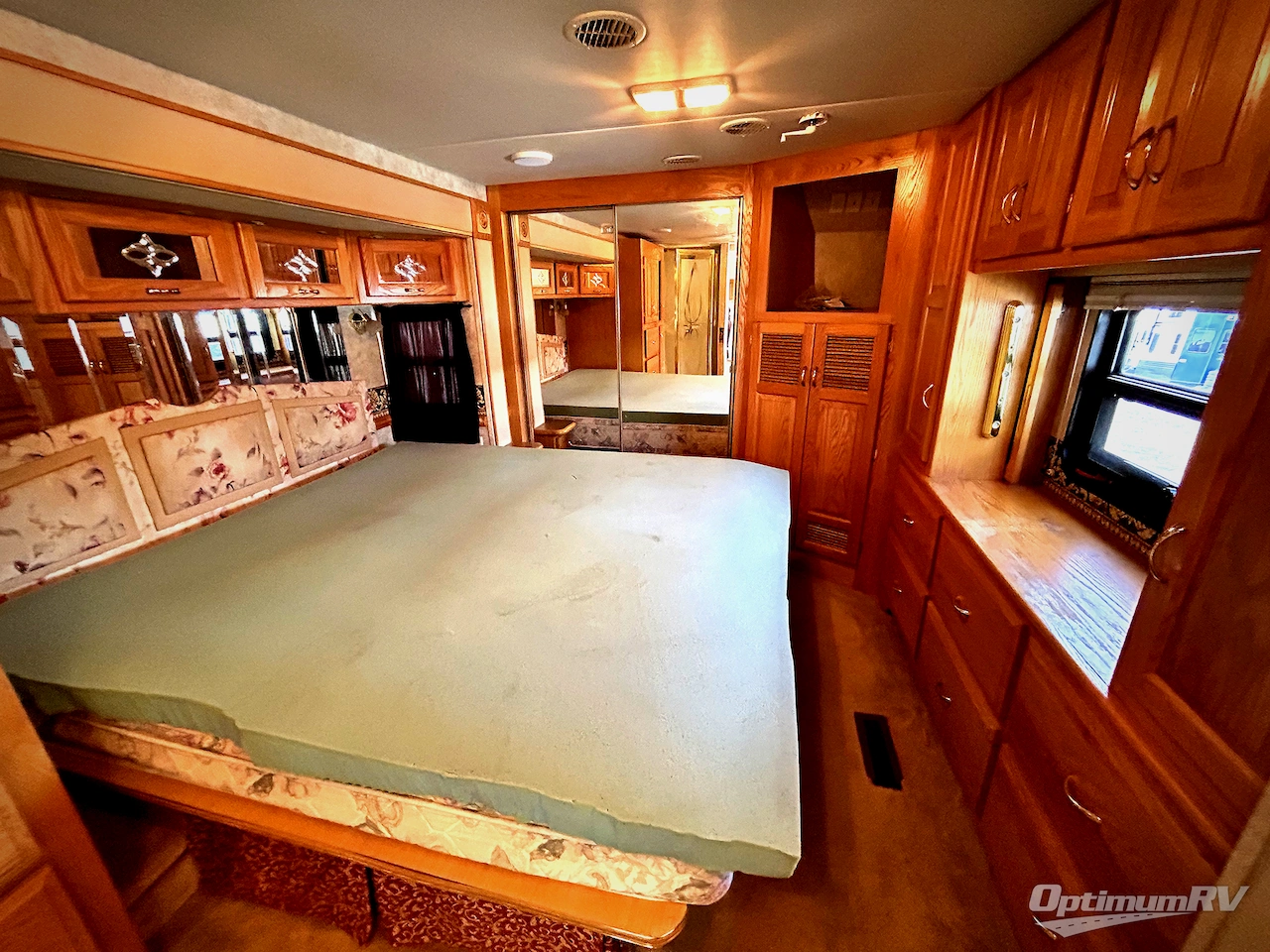 2005 Newmar Mountain Aire 36BSKS Photo 14