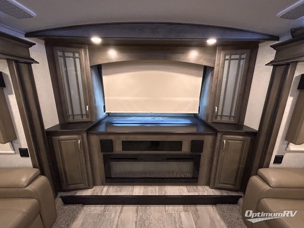 2018 Keystone Montana 3731FL Photo 8