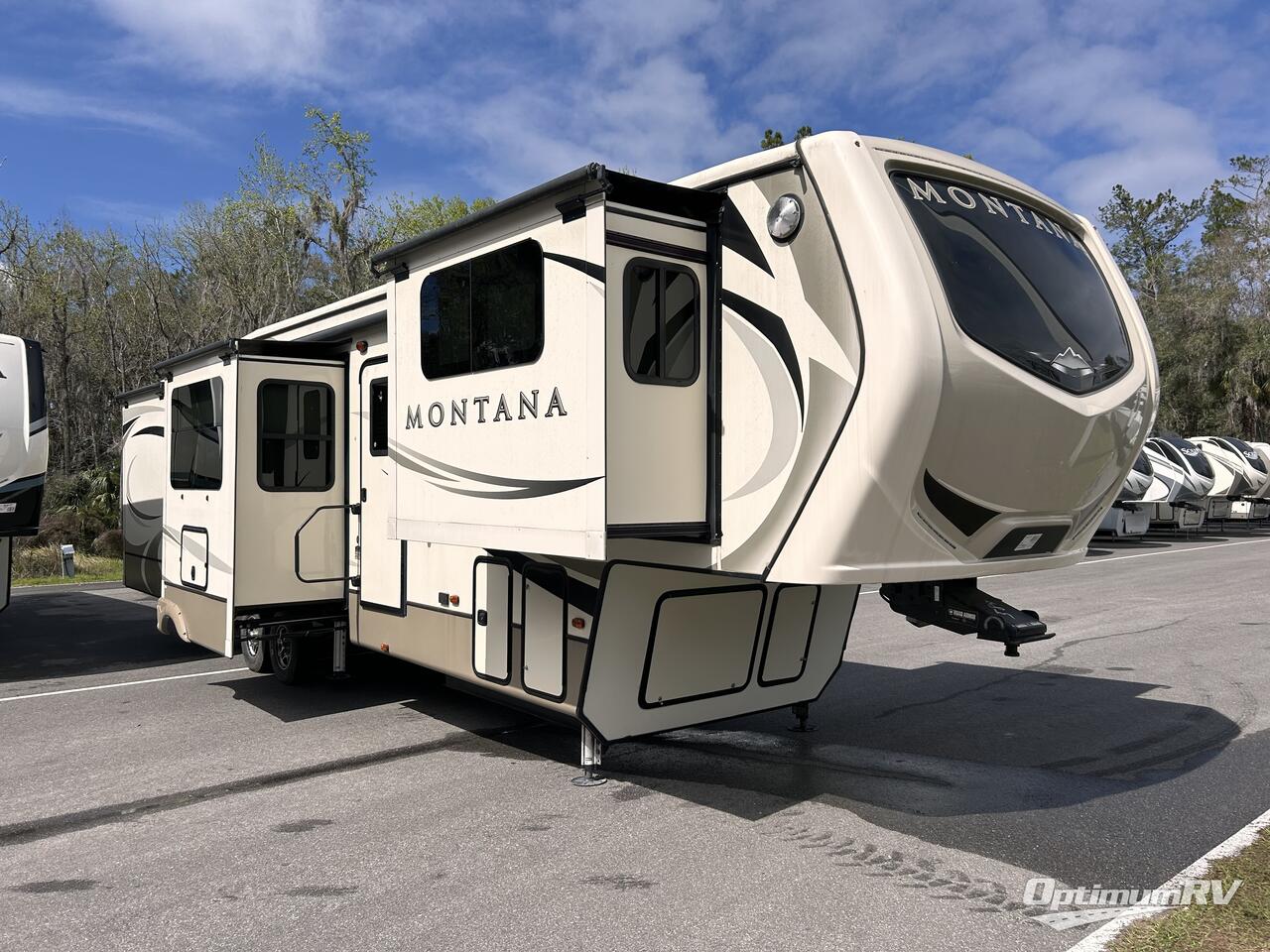 2018 Keystone Montana 3731FL Photo 1