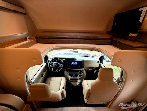 2026 Thor Chateau 25Z RV Photo 4