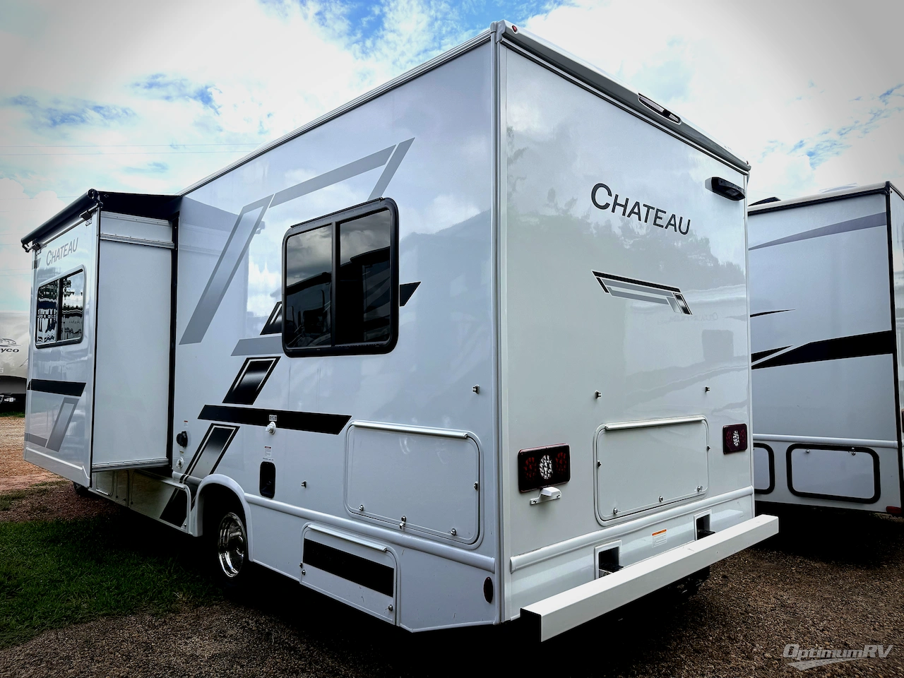 2026 Thor Chateau 25Z Photo 3