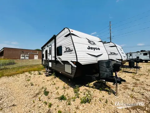 Used 2022 Jayco Jay Flight SLX 8 264BH Featured Photo