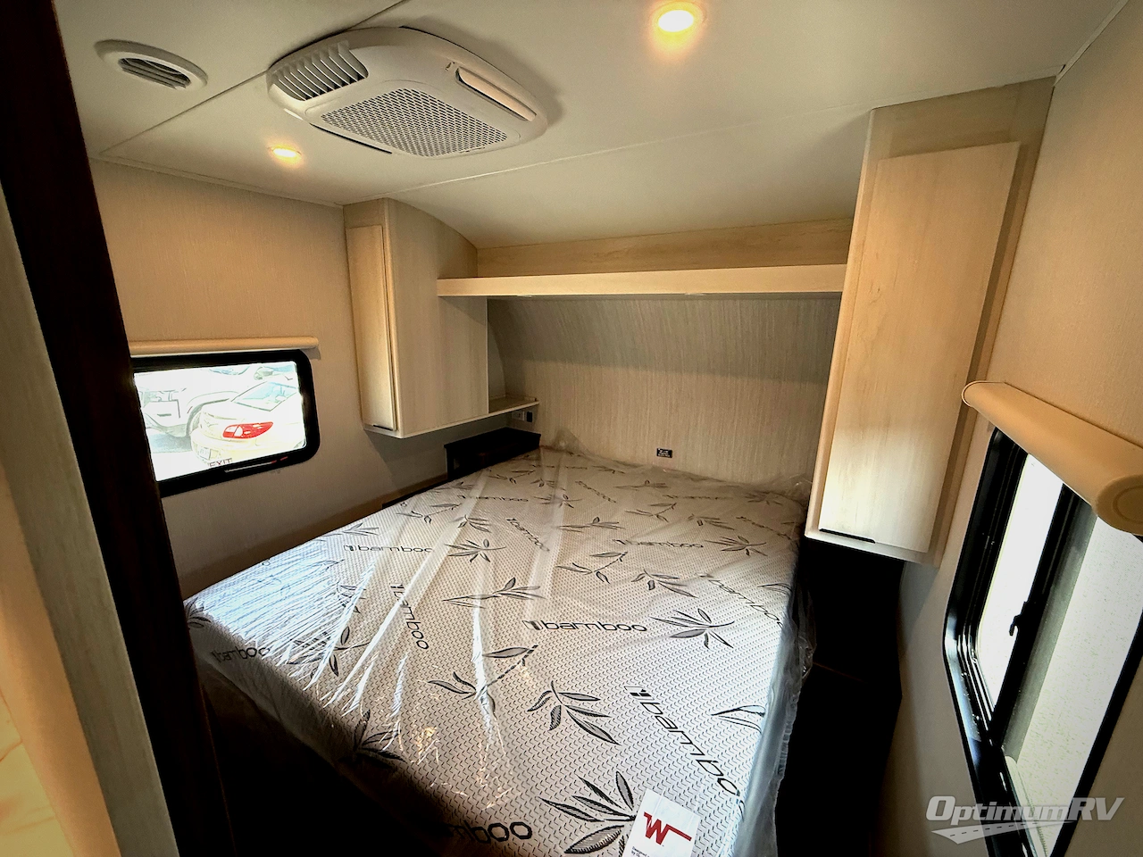 2027 Winnebago Access 25BH Photo 13
