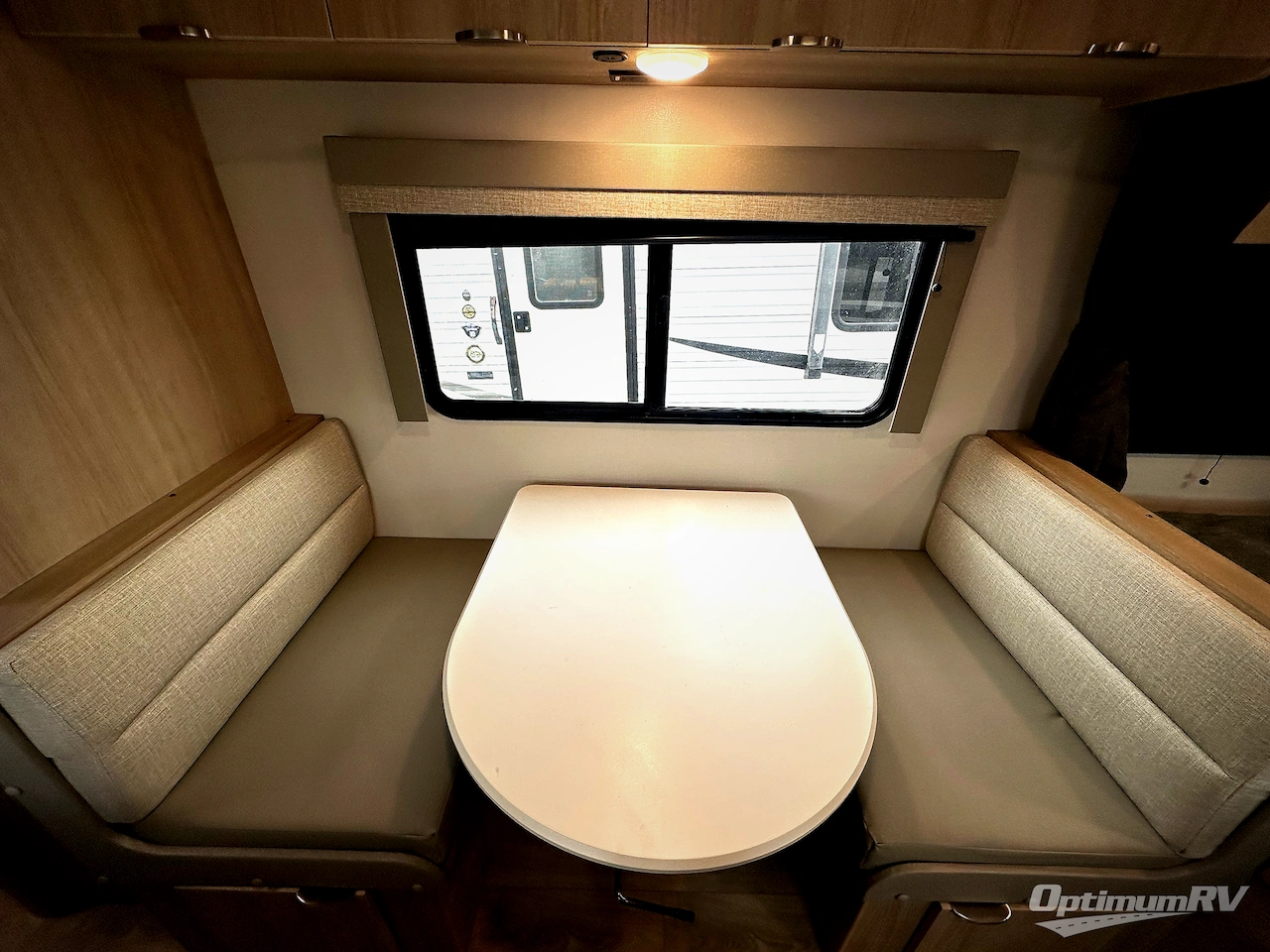 2025 Winnebago Micro Minnie 1800BH Photo 9