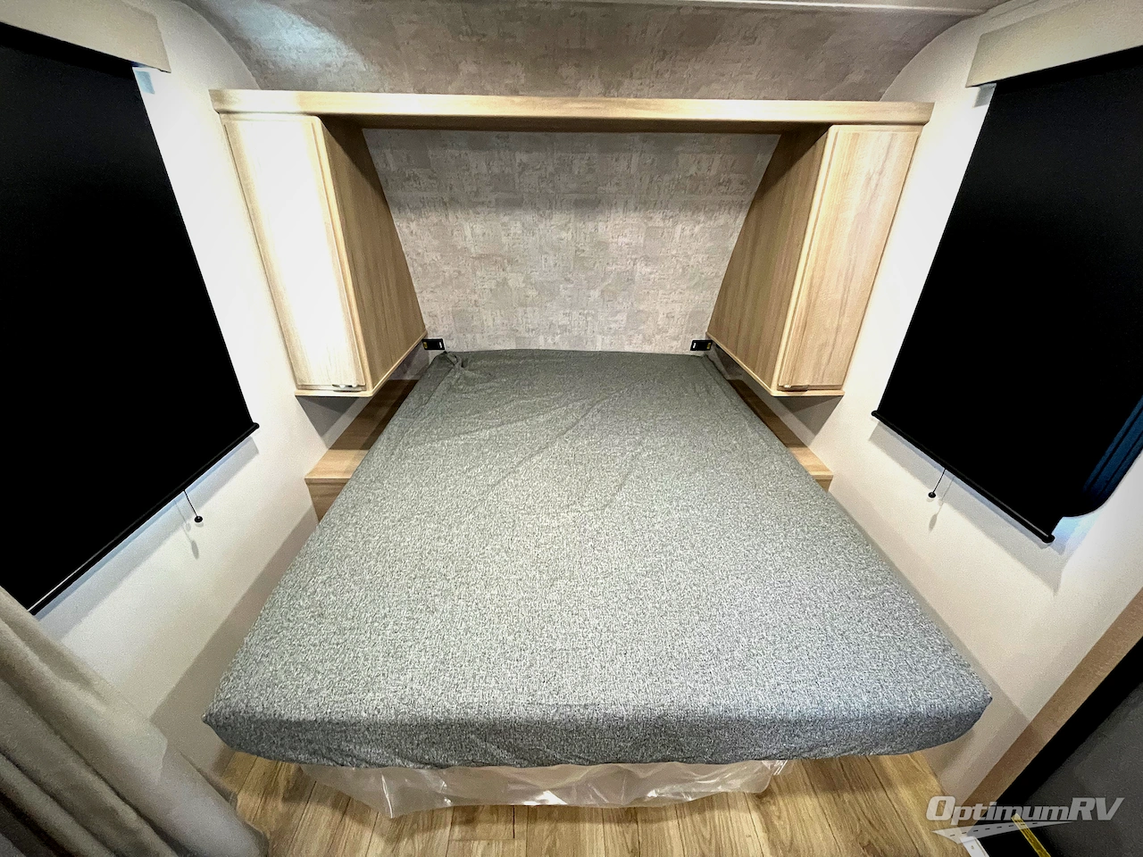 2025 Winnebago Micro Minnie 2108FBS Photo 5