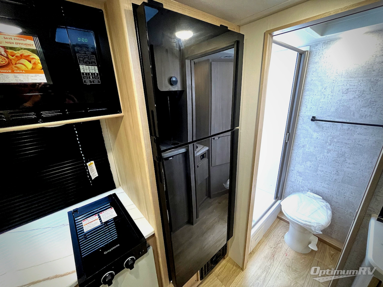 2025 Winnebago Micro Minnie 2108FBS Photo 14