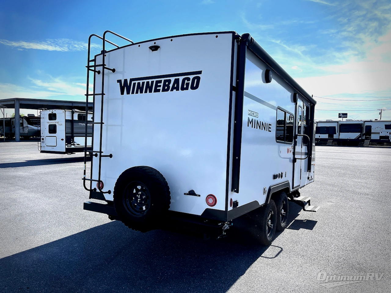 2025 Winnebago Micro Minnie 2108FBS Photo 2