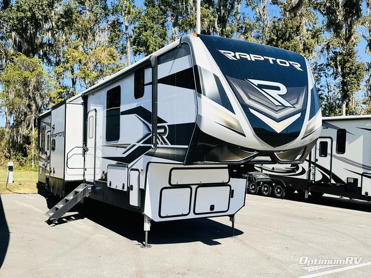 2023 Keystone Raptor 420 RV Photo 1