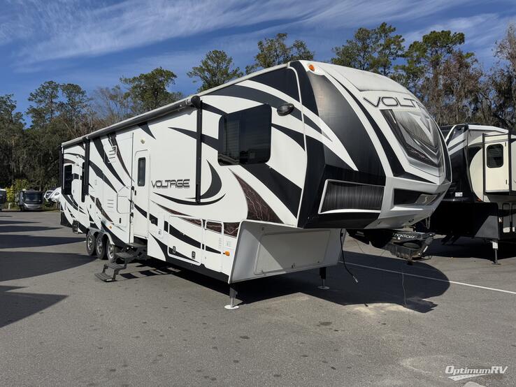 2014 Dutchmen Voltage V3950 RV Photo 1