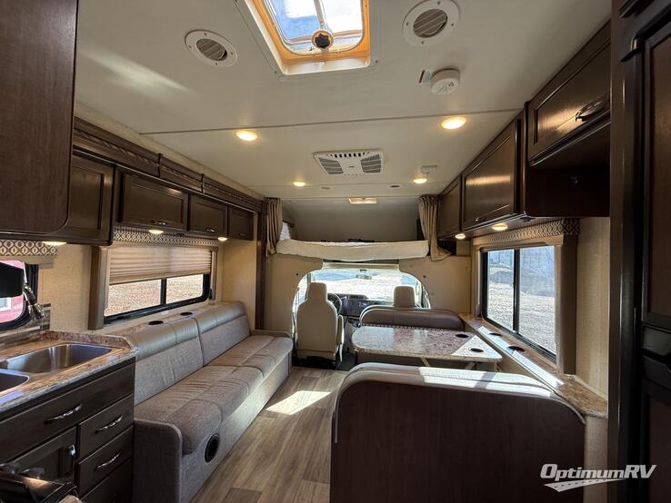 2017 Thor FREEDOM ELITE 29FE RV Photo 1