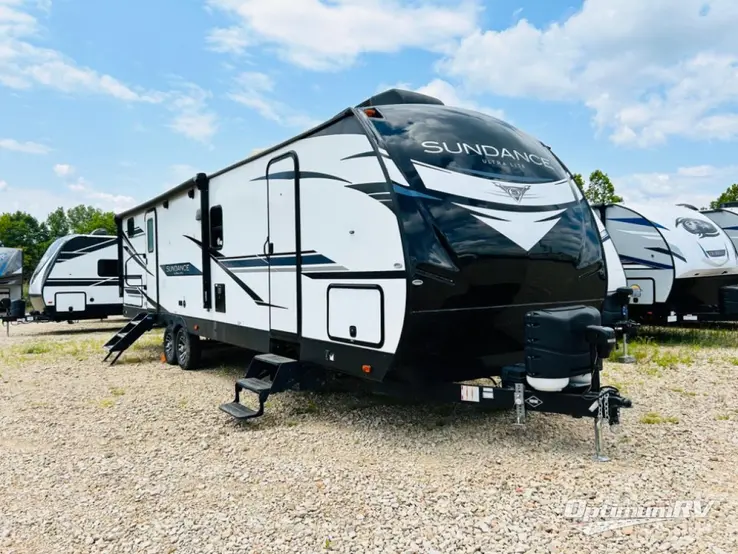 2022 Heartland Sundance Ultra Lite 326BH RV Photo 1