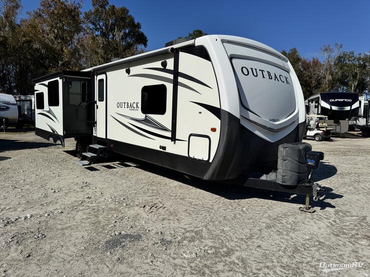 2018 Keystone Outback 328RL RV Photo 1