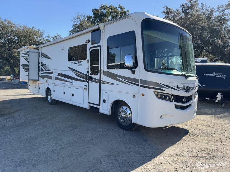 2017 Jayco Precept 35S RV Photo 1