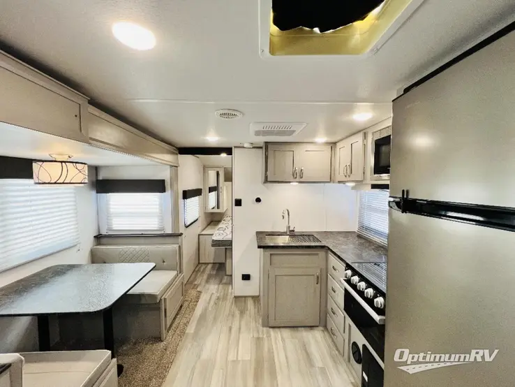 2022 Prime Time Tracer 27BHS RV Photo 1