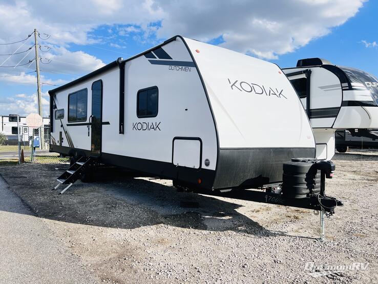 2025 Dutchmen Kodiak Ultimate 308BHSL RV Photo 1