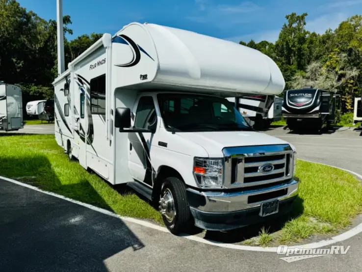 2022 Thor Four Winds D30 RV Photo 1