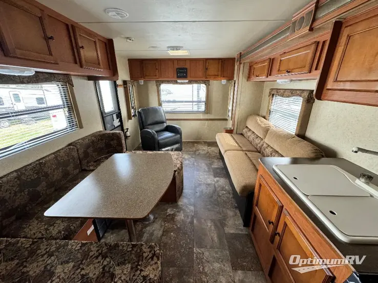 2014 Gulf Stream Gulf Breeze Ultra Lite 28 RLF RV Photo 1