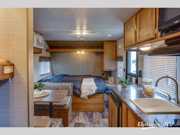 2018 Keystone Summerland Mini 1800BH RV Photo 1