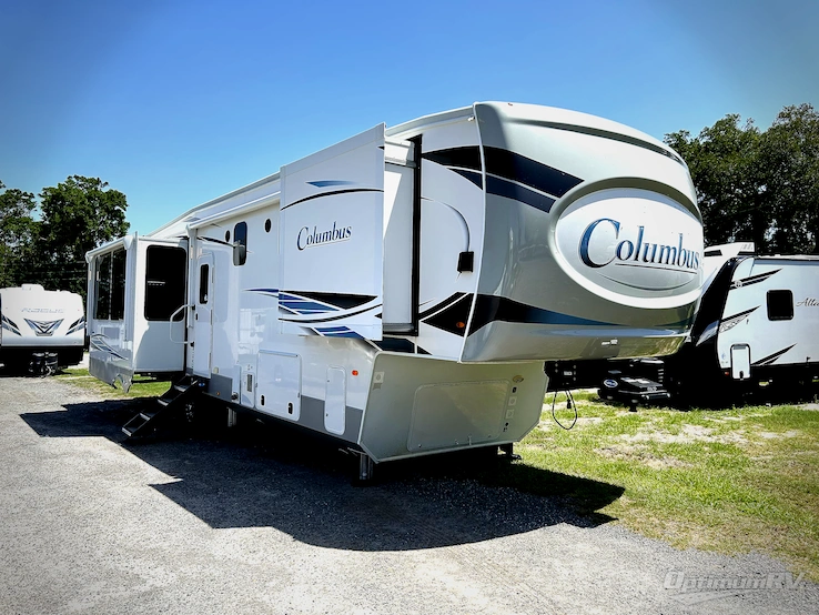 2022 Palomino Columbus 383FB RV Photo 1