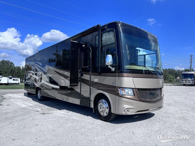 2017 Newmar Canyon Star 3914 RV Photo 1