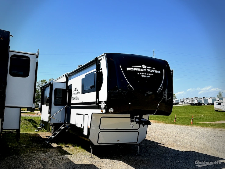 2025 East To West Takoda 399TH RV Photo 1